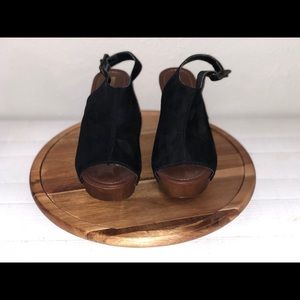 Mossimo Black Wedges Size 6.5